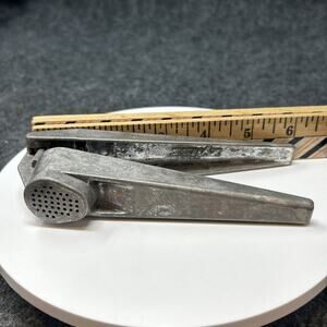Vintage Zyliss SUSI Garlic Press Cast Aluminum Swiss Made Kitchen Tool